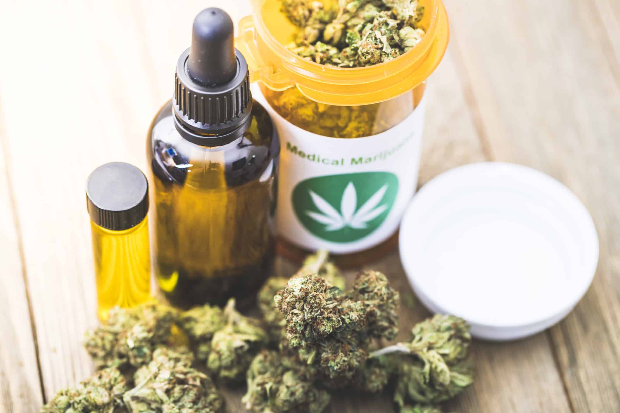 Cannabis vs Alcohol: Effects on Your Health
